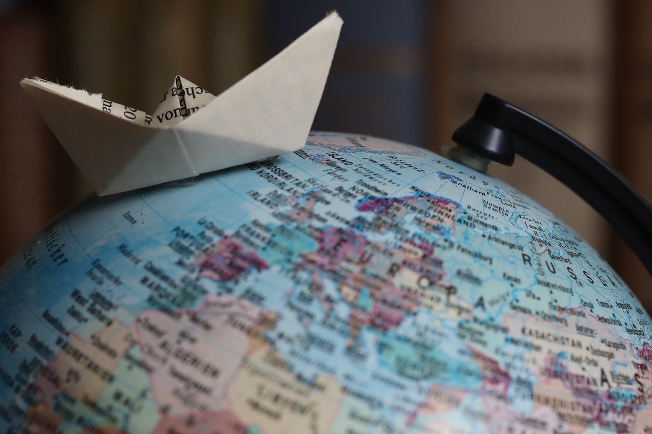 To truly appreciate Brazilian handicrafts, a visit to the local